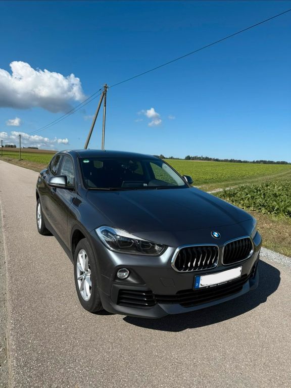 Image of BMW iX2