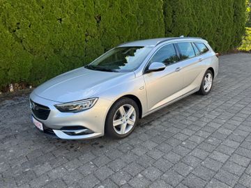 Opel Insignia - 1