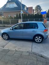Volkswagen Golf 1.6 TDI DSG BlueMotion Tech Comfortline... - Volkswagen Golf aus 2010: Bluemotion
