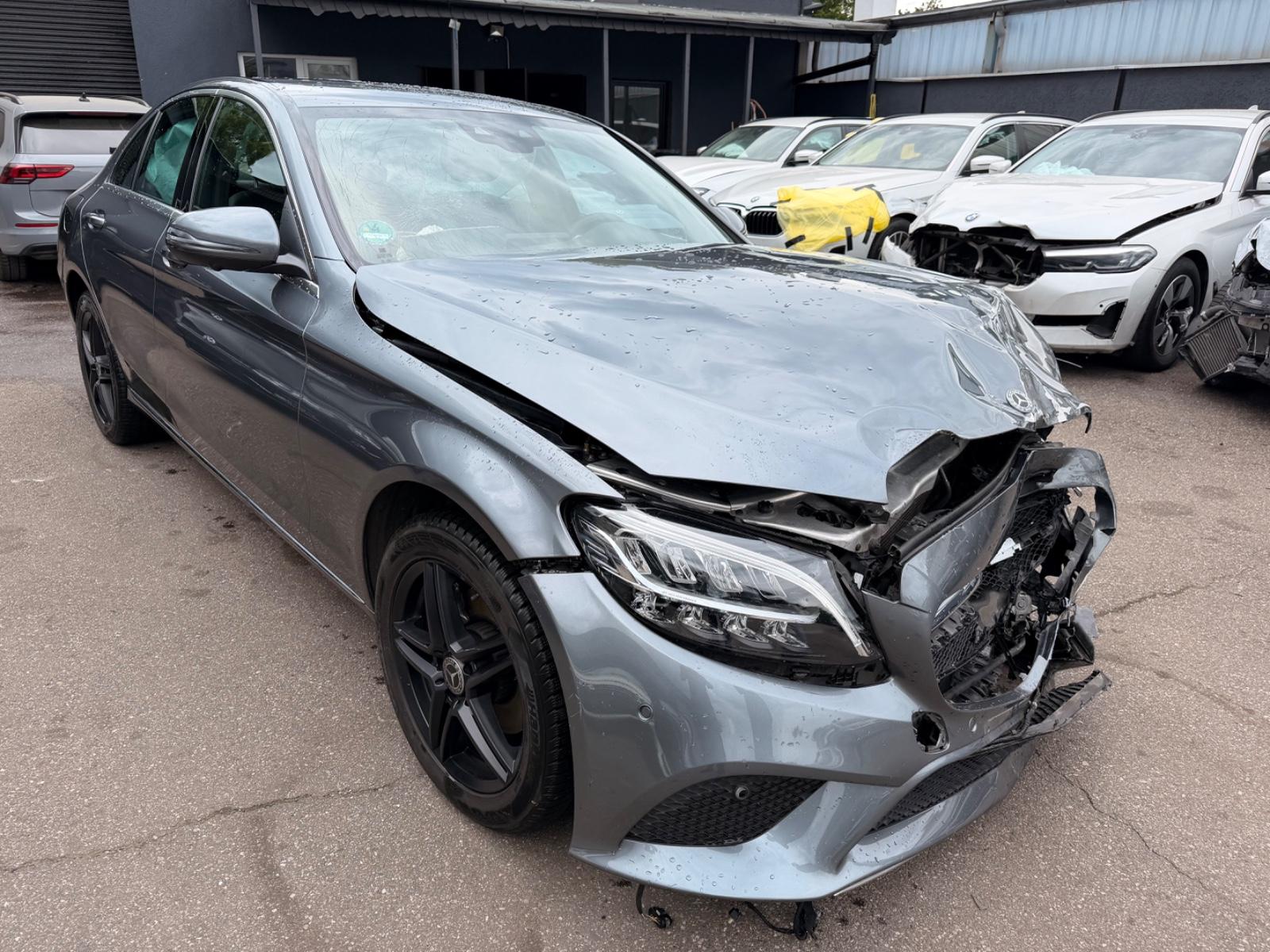 Mercedes-Benz C 200 9G-Tronic Avantgarde DISTRONIC FACELIFT