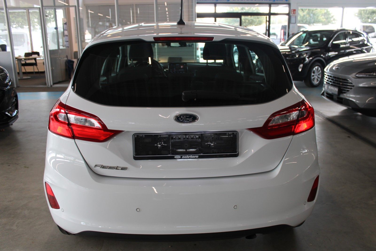 Fahrzeugabbildung Ford Fiesta 1,5 TDCi Cool & Connect 5-trg NAVI LED