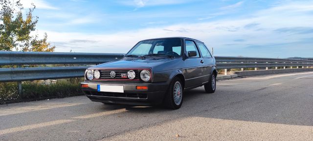 Volkswagen Golf GTI 16V