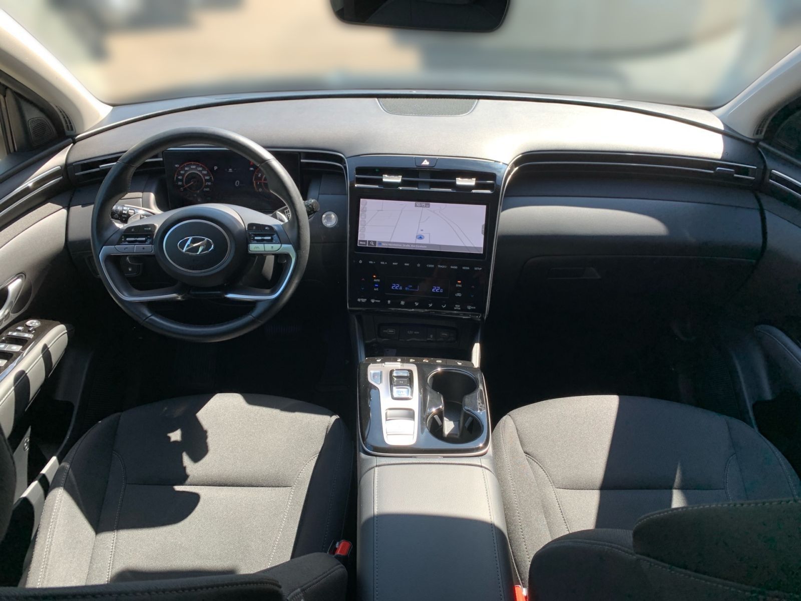 Fahrzeugabbildung Hyundai TUCSON 1.6 T-GDI Trend Plug-In Hybrid 4WD el.HK
