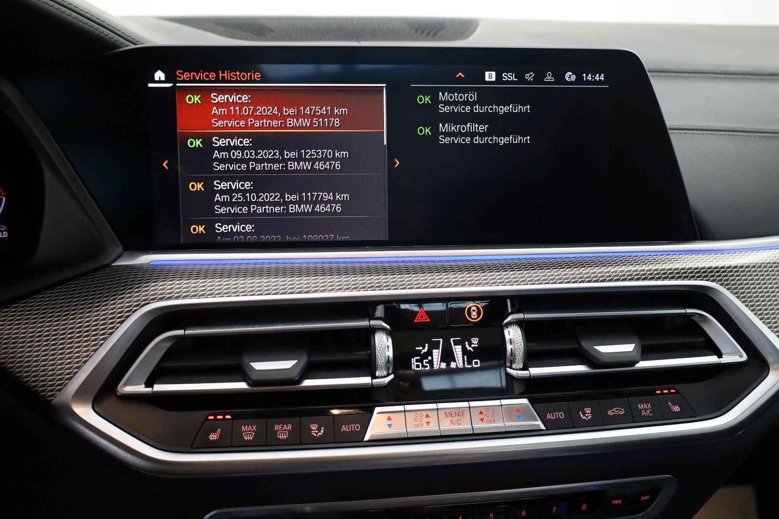 Fahrzeugabbildung BMW X5 M50d Laser,Panorama,HeadUp,Harman/K,AHK