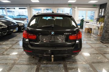 BMW 320 - 4