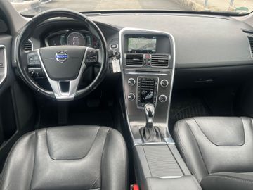 Volvo XC60 - 8