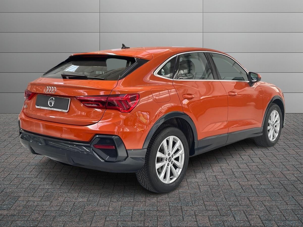 Audi AUDI Q3 Sportback 35 2.0 tdi Business Plus s-tro foto 2