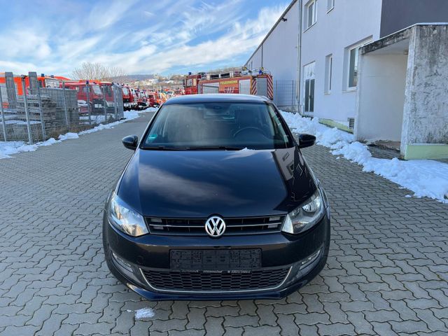 Volkswagen Polo V Highline. TÜV NEU