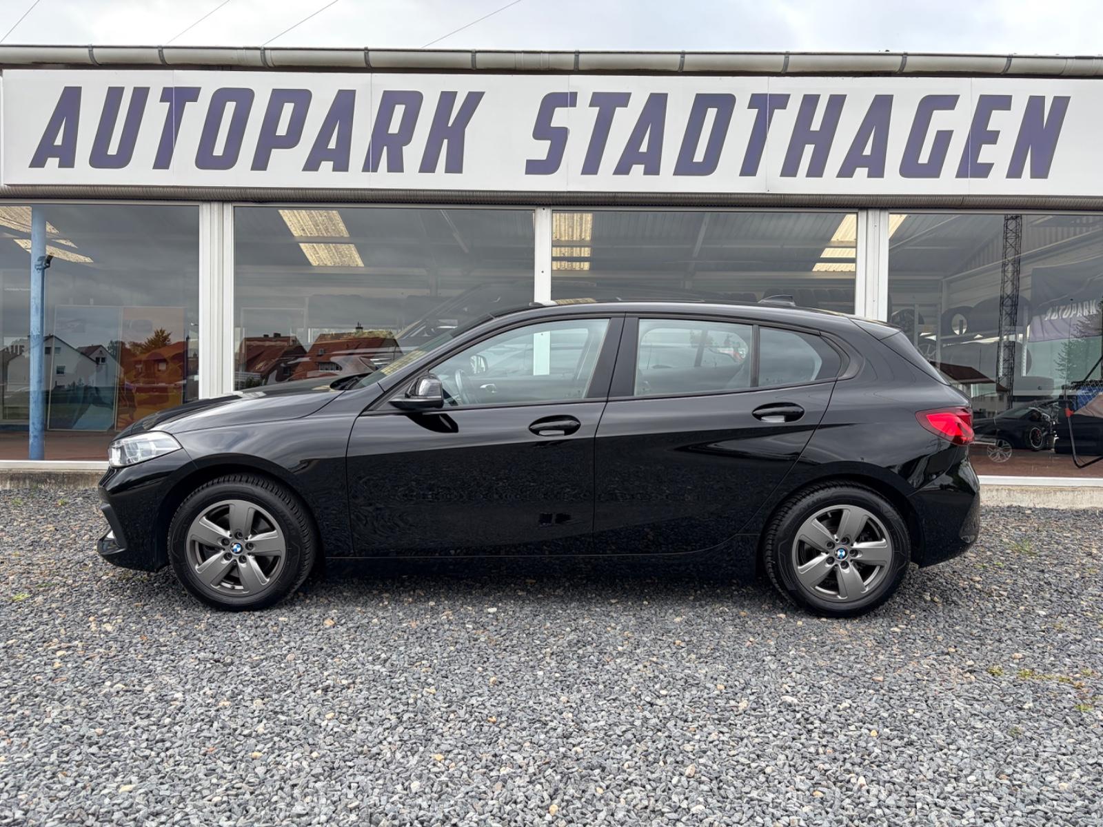 BMW 118 I Advantage AHK | LED | PANO | DAB
