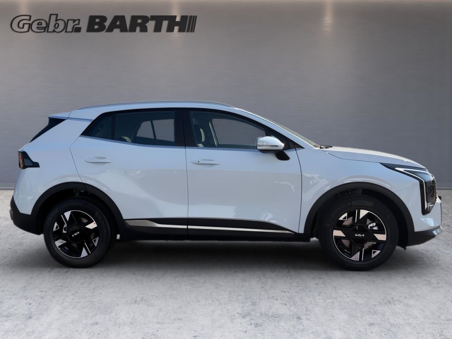 Fahrzeugabbildung Kia Sportage Core 1.6T 2WD Navi Digitales Cockpit LE