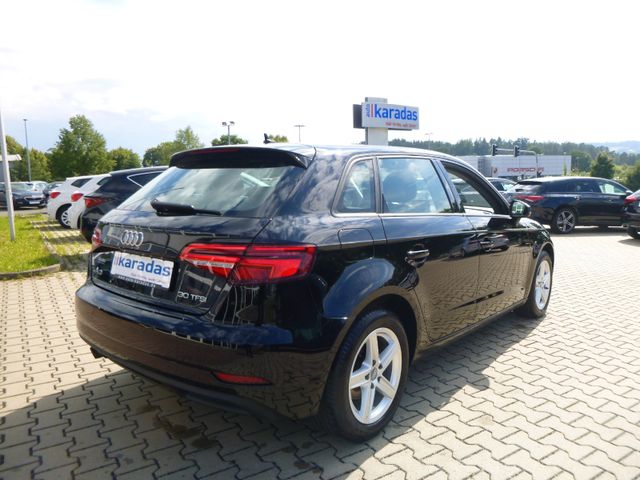 Fahrzeugabbildung Audi A3 Sportback 30 TFSI >NAVI/LED/Sitzheiz/PDC<