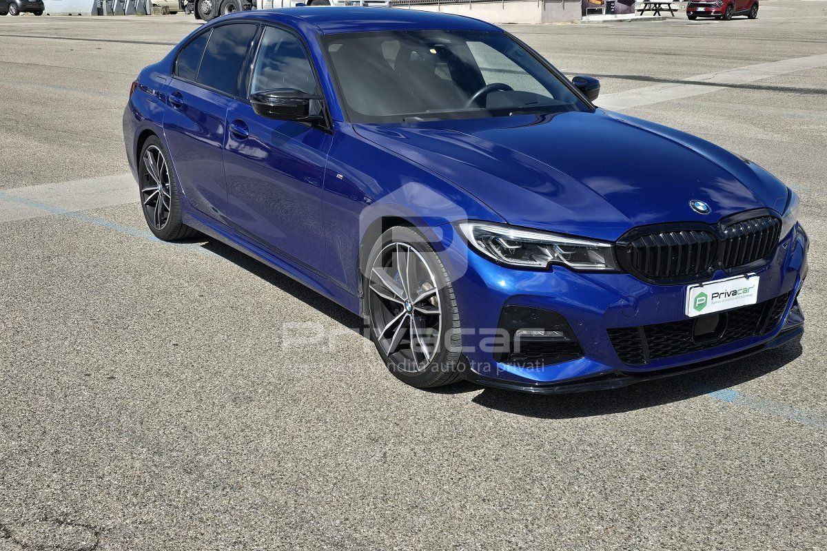 BMW 330i Msport imagem 3