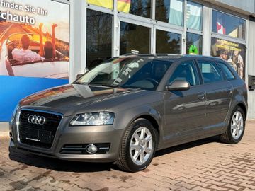 Fotografie Audi A3 Sportback 1.2 TFSI Ambiente