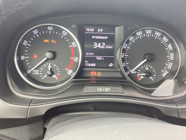 Fabia 1.0TSI Clever KLIMA PDC SHZ NAVI ACC