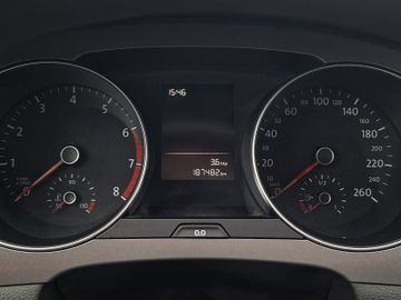 Volkswagen Golf - 12