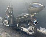 Honda SH125i , Kaum km, TÜV neu - HONDA ROLLER 125