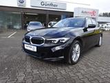 BMW 3er - 320 e-hybrid Kombi*SHZ*LED*PDC*AUT Klima