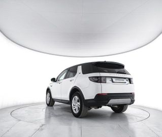 Land-Rover Discovery Sport - 11