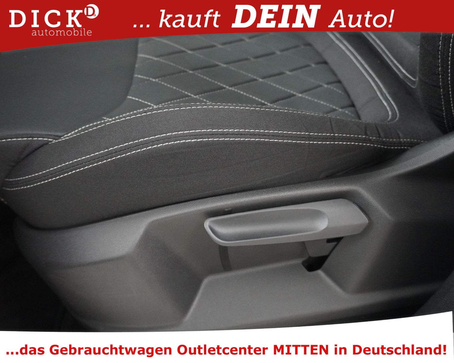 Fahrzeugabbildung SKODA Karoq 2.0d DSG Sportline 4x4 PANO+LED+AHK+SHZ+19