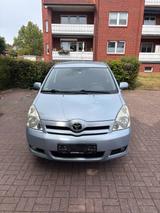 Toyota Corolla Verso 1.8 Automatik 7 Sitz - gebrauchte Toyota Corolla Verso aus dem Jahr 2006