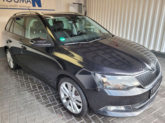 Skoda Fabia Style*1.HAND*SCHECKHEFT*NAVI*EINPARKHILFE