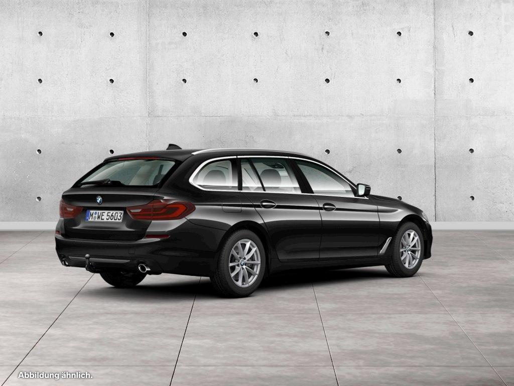 BMW 530d xDrive "AHK Navi HiFi PDC v+h LED"