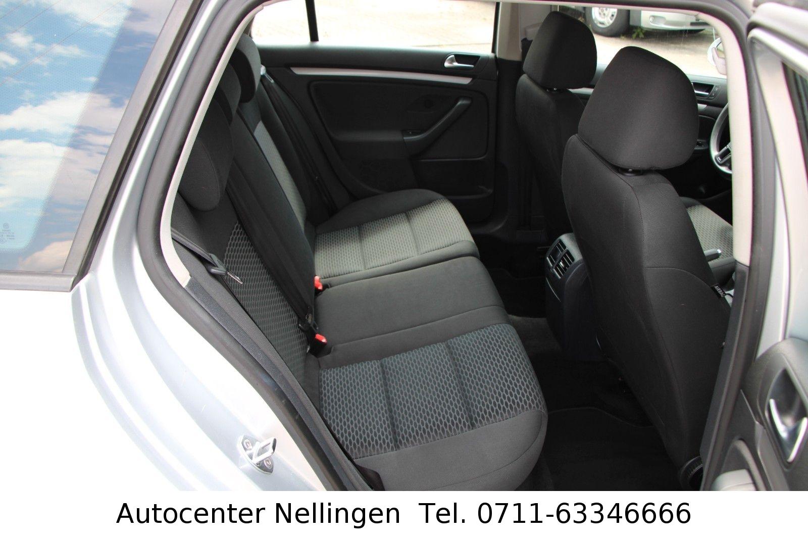 Volkswagen Golf 2011 — photo 11