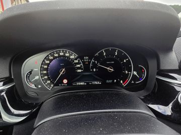 BMW 520 - 11