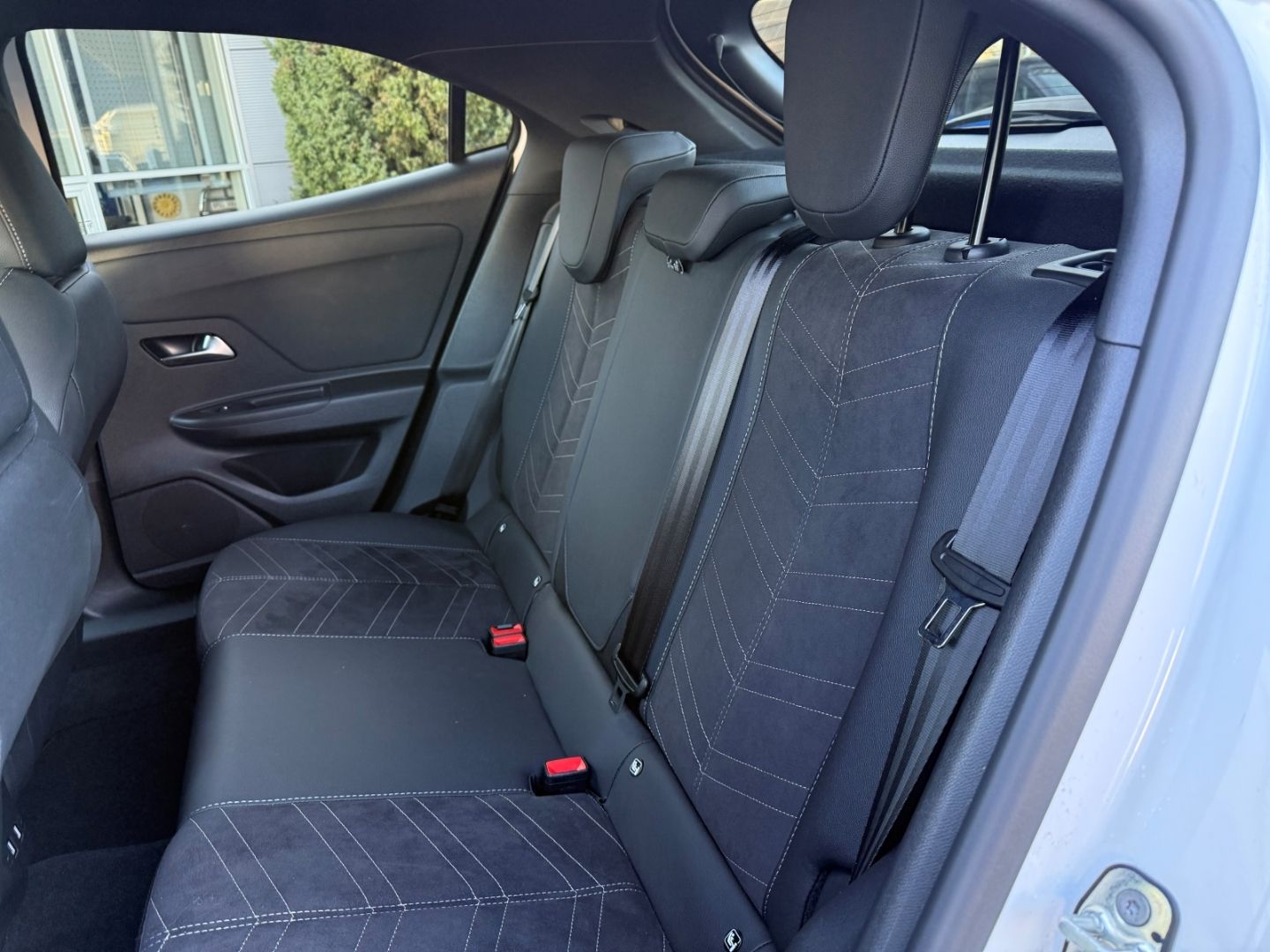 Fahrzeugabbildung Opel Mokka Ultimate Top Zustand +SHZ+LHZ+Kamera