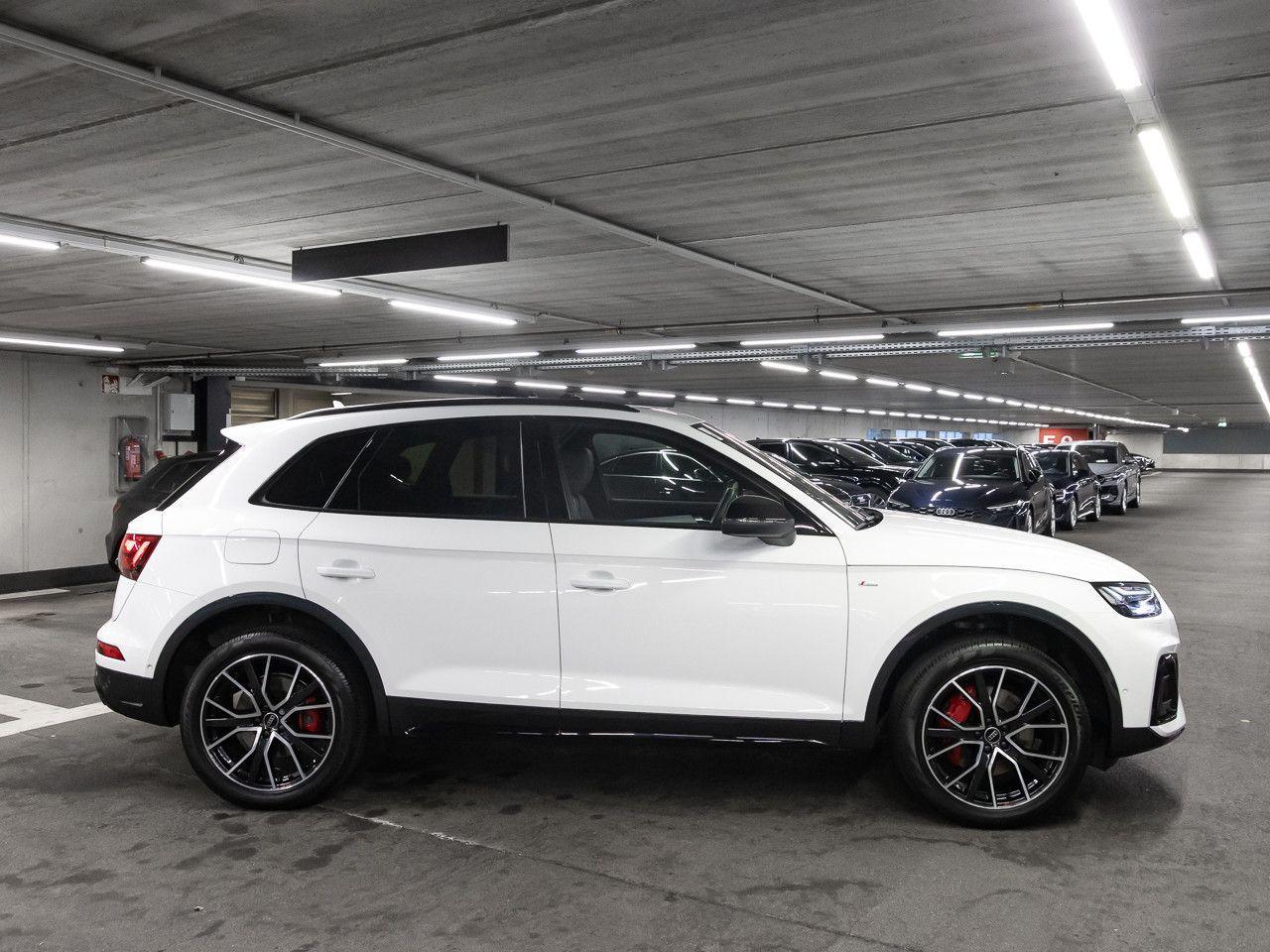 Audi Q5 50 TFSI e qu S line Matrix virtCo Pano 20"