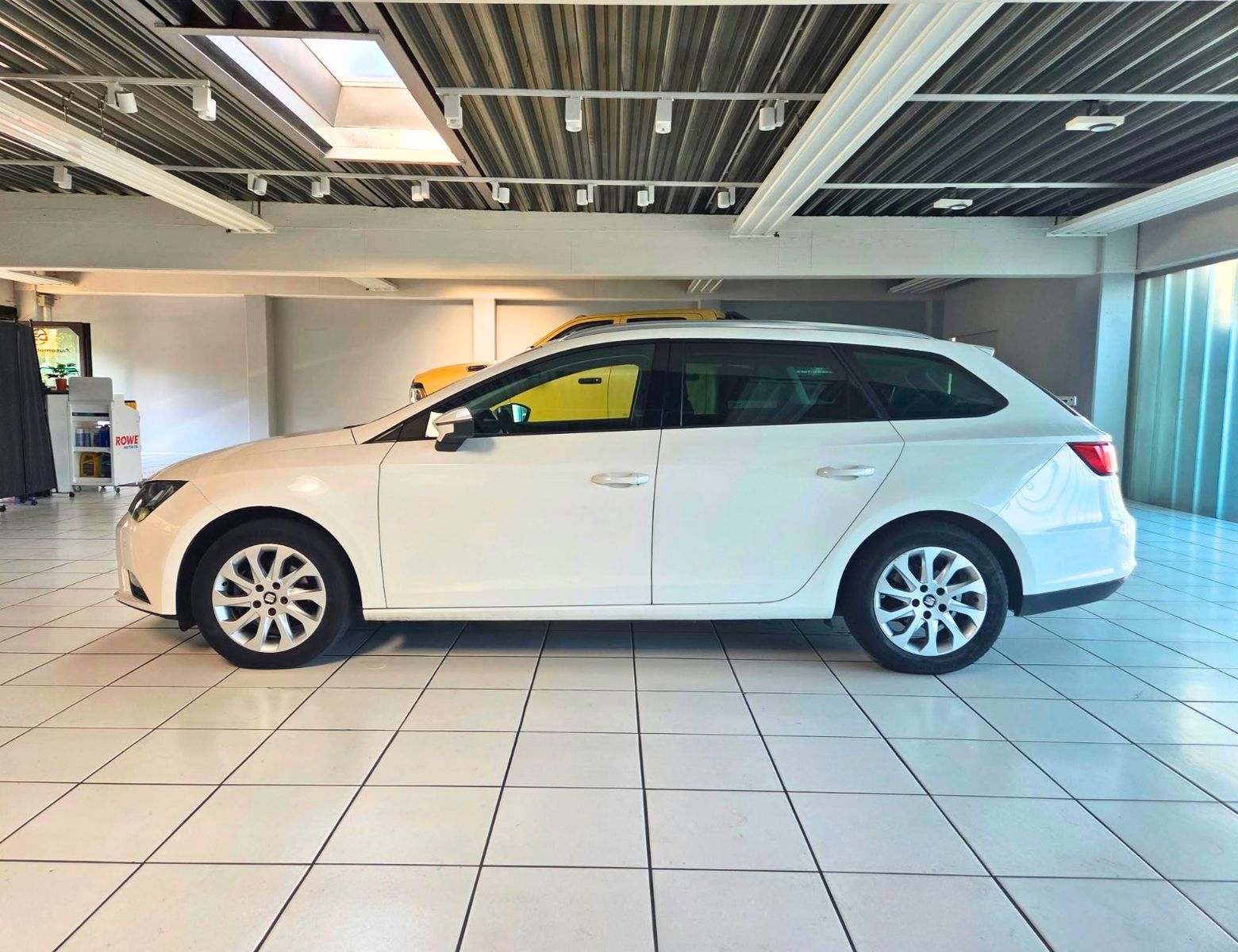 SEAT Leon — zdjęcie 8