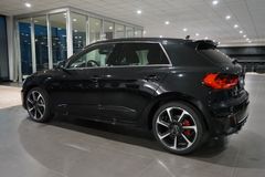 AUDI A1 Sportback 40 TFSI | 2x S line | SONOS | 18" AUDI A1 Sportback 40 TFSI | 2x S line | SONOS | 18"