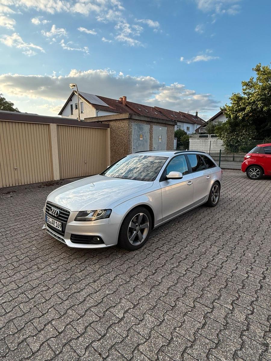 Audi A4, 2010