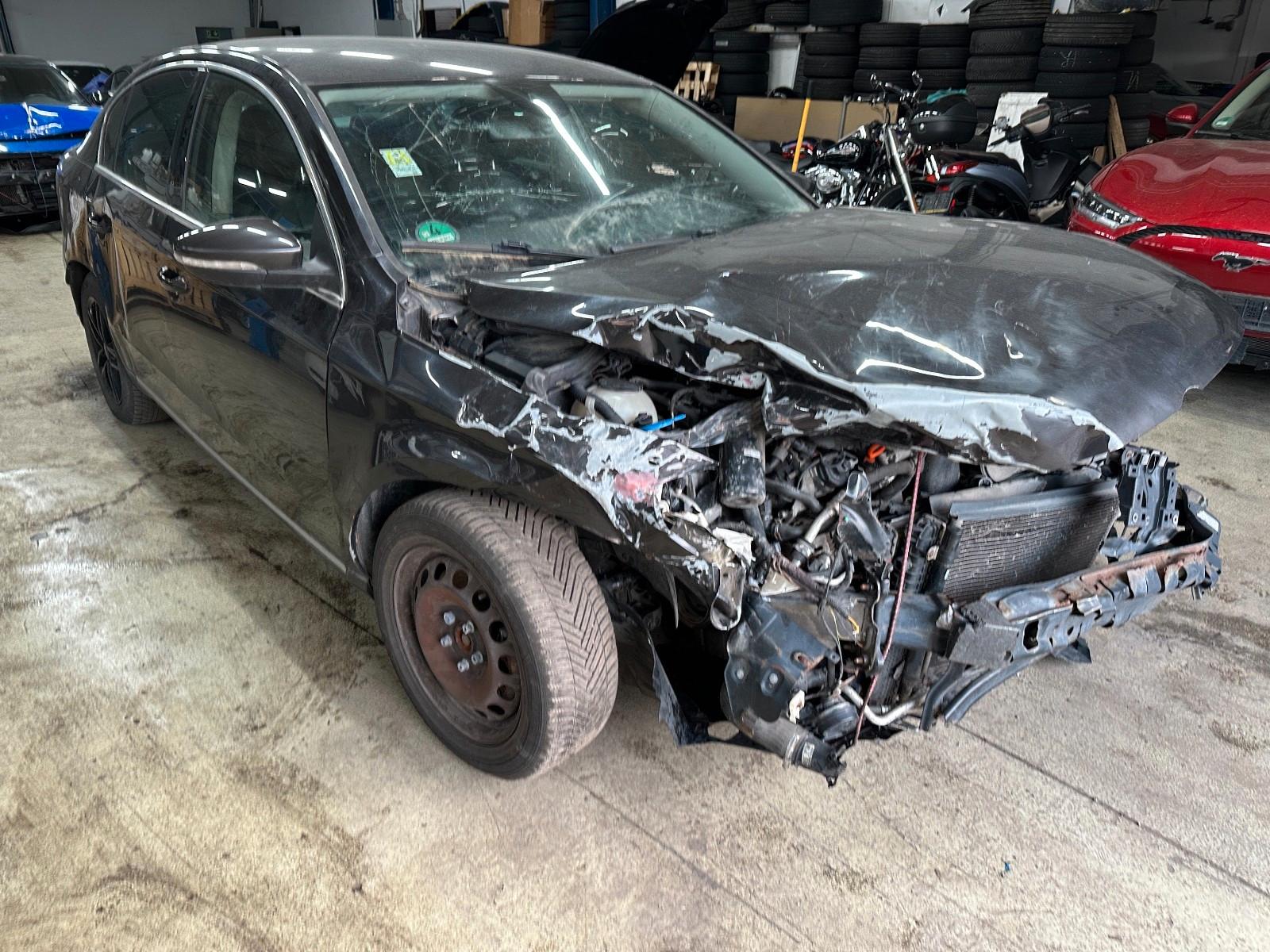 Volkswagen Passat Lim. Highline BlueMotion