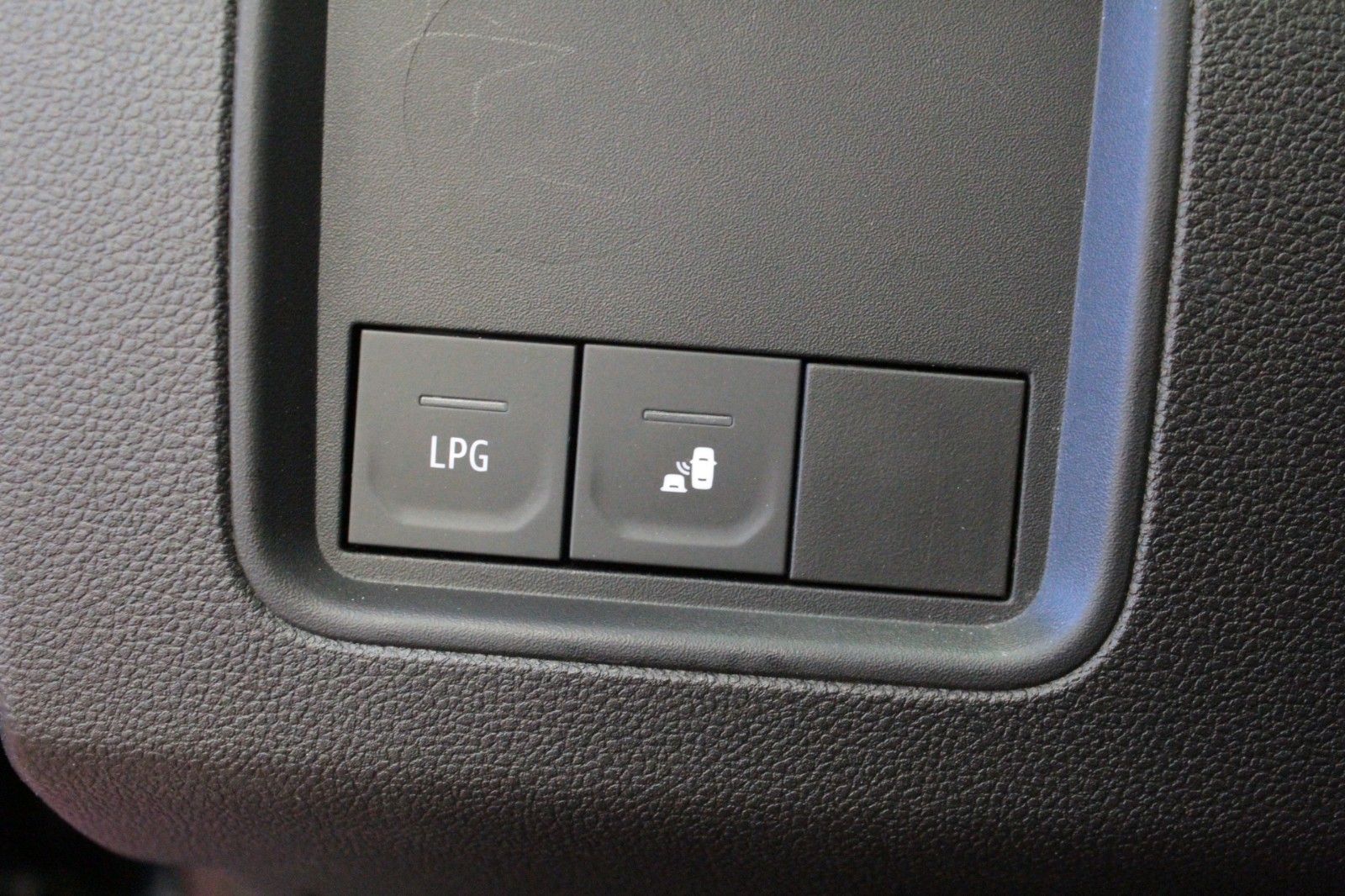 Fahrzeugabbildung Dacia Duster TCe 100 ECO-G Journey  LPG / Benzin