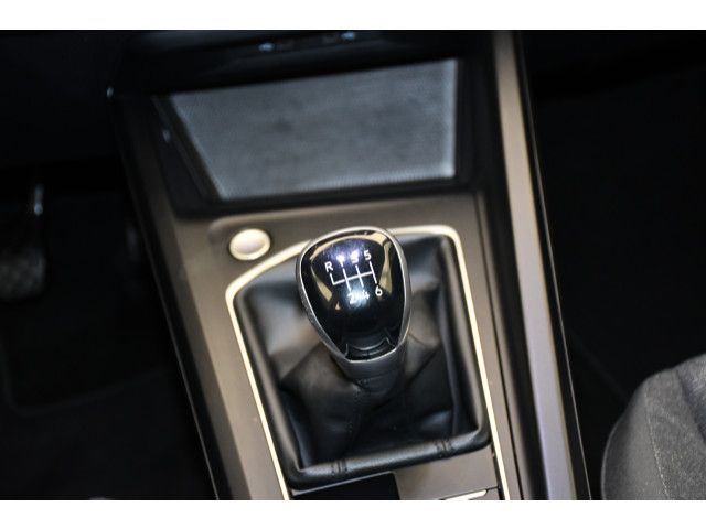 Volkswagen Golf - Bild 7