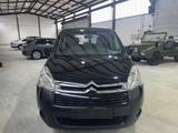 Citroën Berlingo Kombi Multispace klima PDC Navi Tüv Neu - Citroën Berlingo aus 2010: N