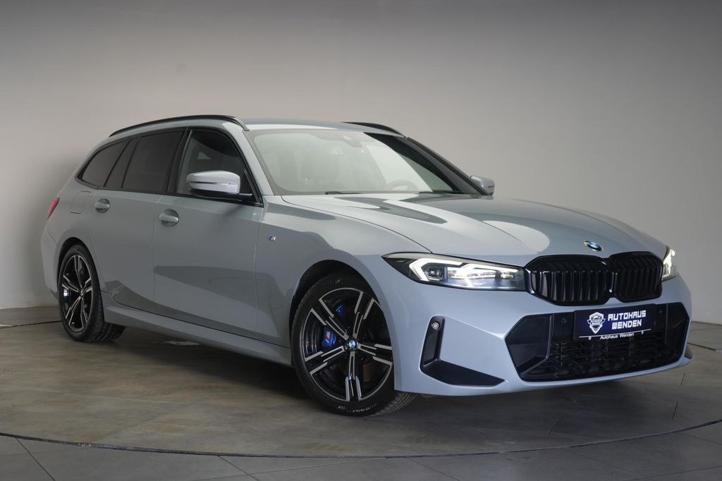 Image of BMW 320
