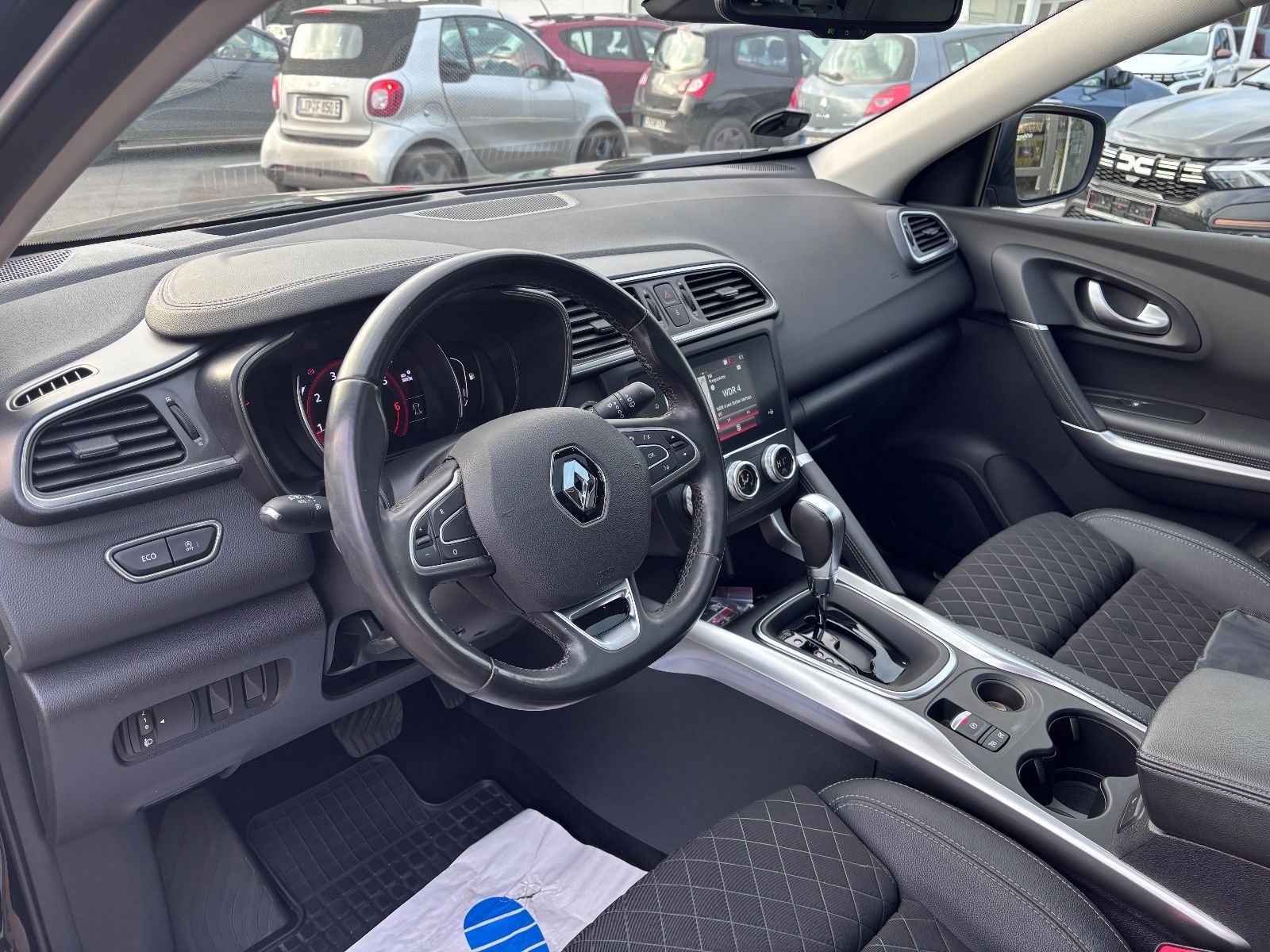 Fahrzeugabbildung Renault Kadjar Intens "AUTOMATIK"