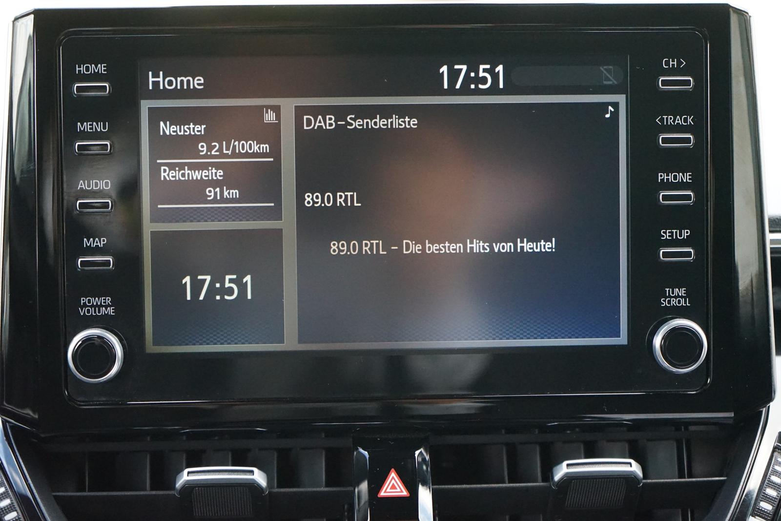 Toyota Corolla 1.2 Team D LED Navi ACC Totwinkel AHK, миниатюра 16