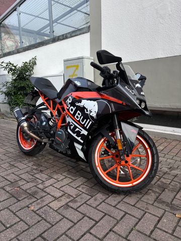 KTM RC 390 