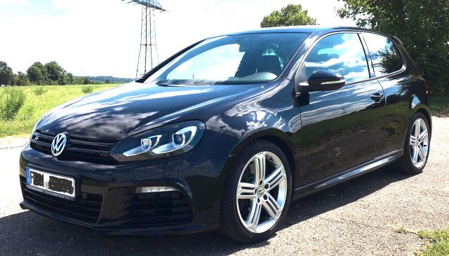 Volkswagen Golf  VI 2.0 TSI 4MOTION R R schwarz met.