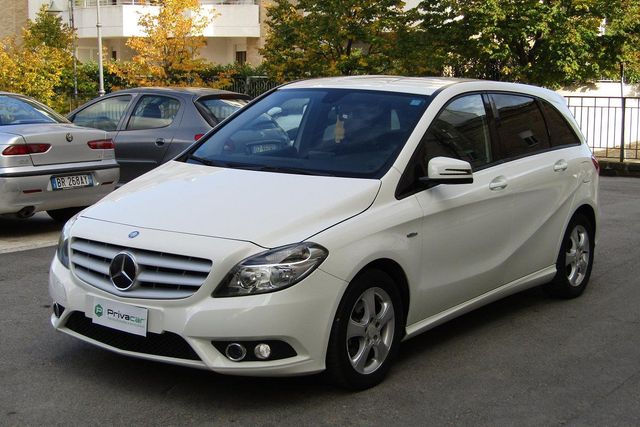 Mercedes-Benz MERCEDES B 180 CDI BlueEFFICIENCY Premium