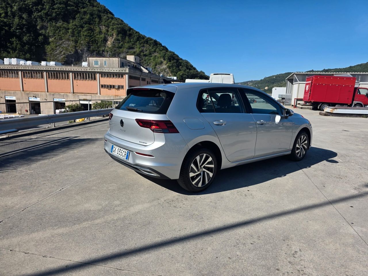 Volkswagen Golf 1.4 TSI eHYBRID DSG 150 cv + 54  imagem 3