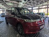 Volkswagen T7 Multivan Life eHybrid IQ ACC PANO AHK APP 7SI - rote Volkswagen T7
