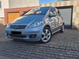 Mercedes-Benz A 150 AVANTGARDE AUTOMATIK TÜV NEU  SCHIEBEDACH - Mercedes-Benz A 150 von privat