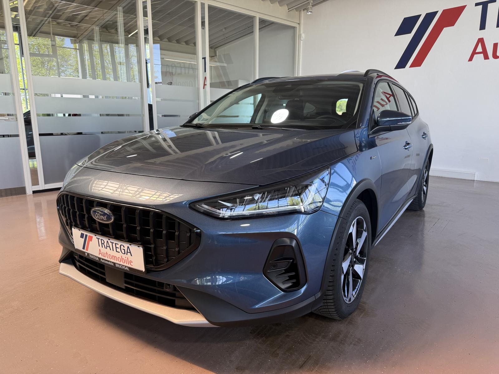 Ford Focus Ecoboost Hybrid Active X ACC TW SH LHZ GJR