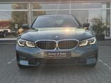 BMW 320 d Sport-Line,Virtual,H&K,AHK,360-Kam,Stop&Go - Gebrauchtwagen in Bremen