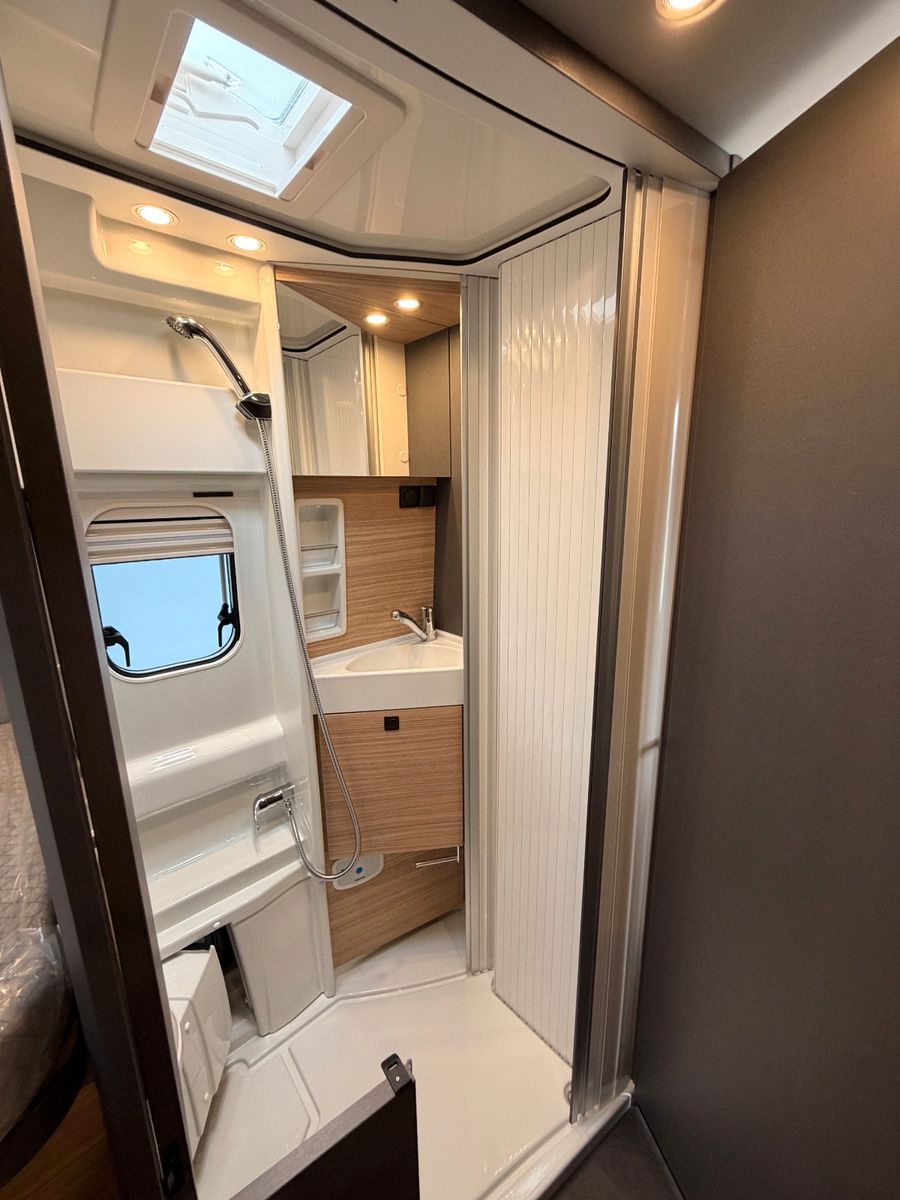 Fahrzeugabbildung Malibu Van 640 LE RB GT - first class two rooms