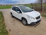 Peugeot 2008 Style PureTech 110 STOP & START Style - Peugeot 2008 Gebrauchtwagen in München